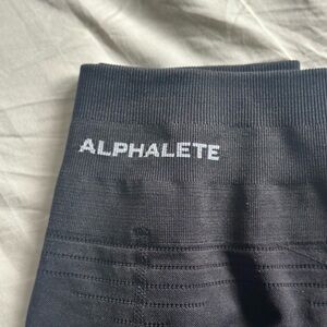 Alphalete Black Seamless High-Waist Leggings with Logo